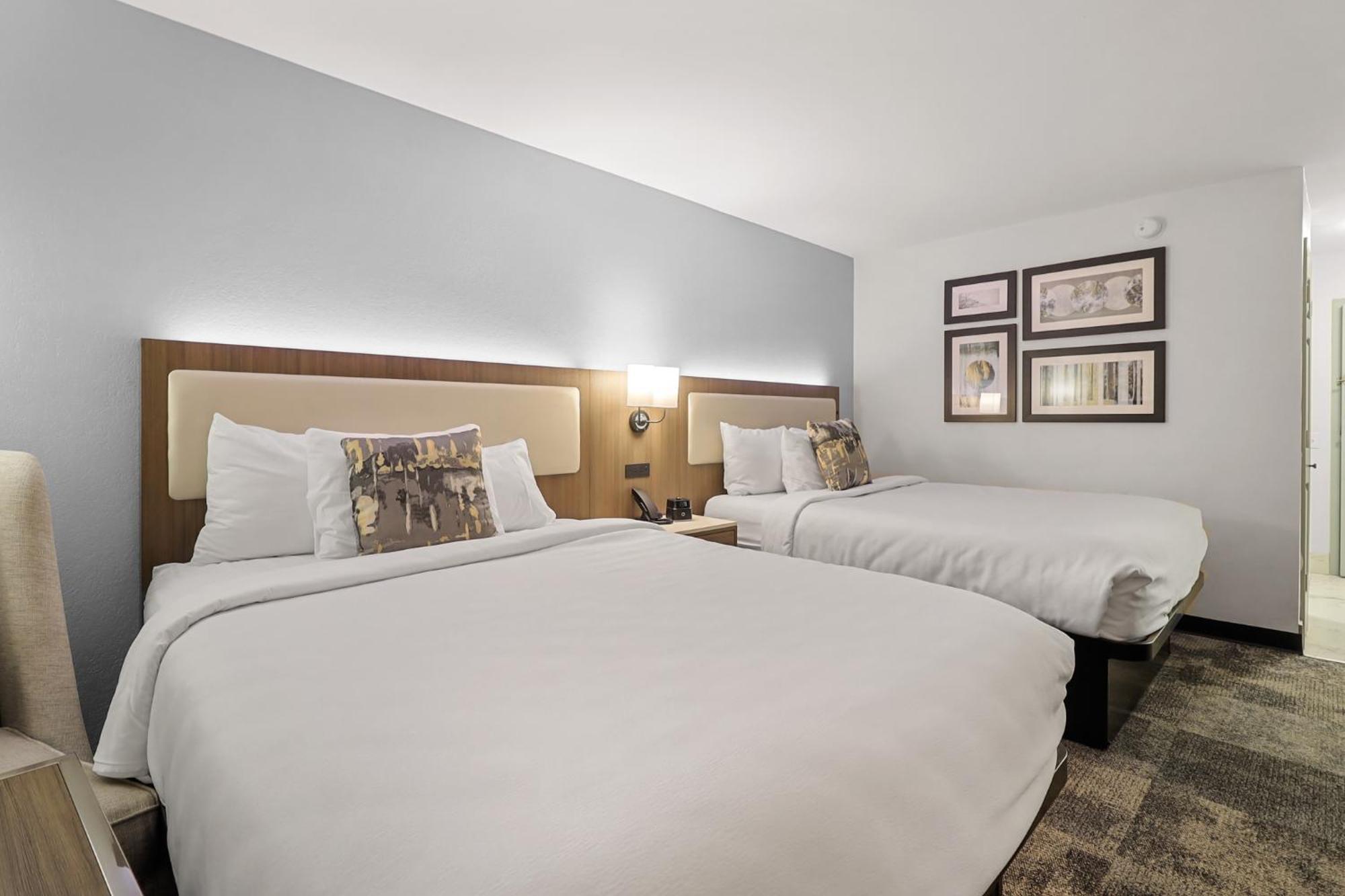 La Quinta By Wyndham Atlanta South - Newnan Hotel Exterior photo