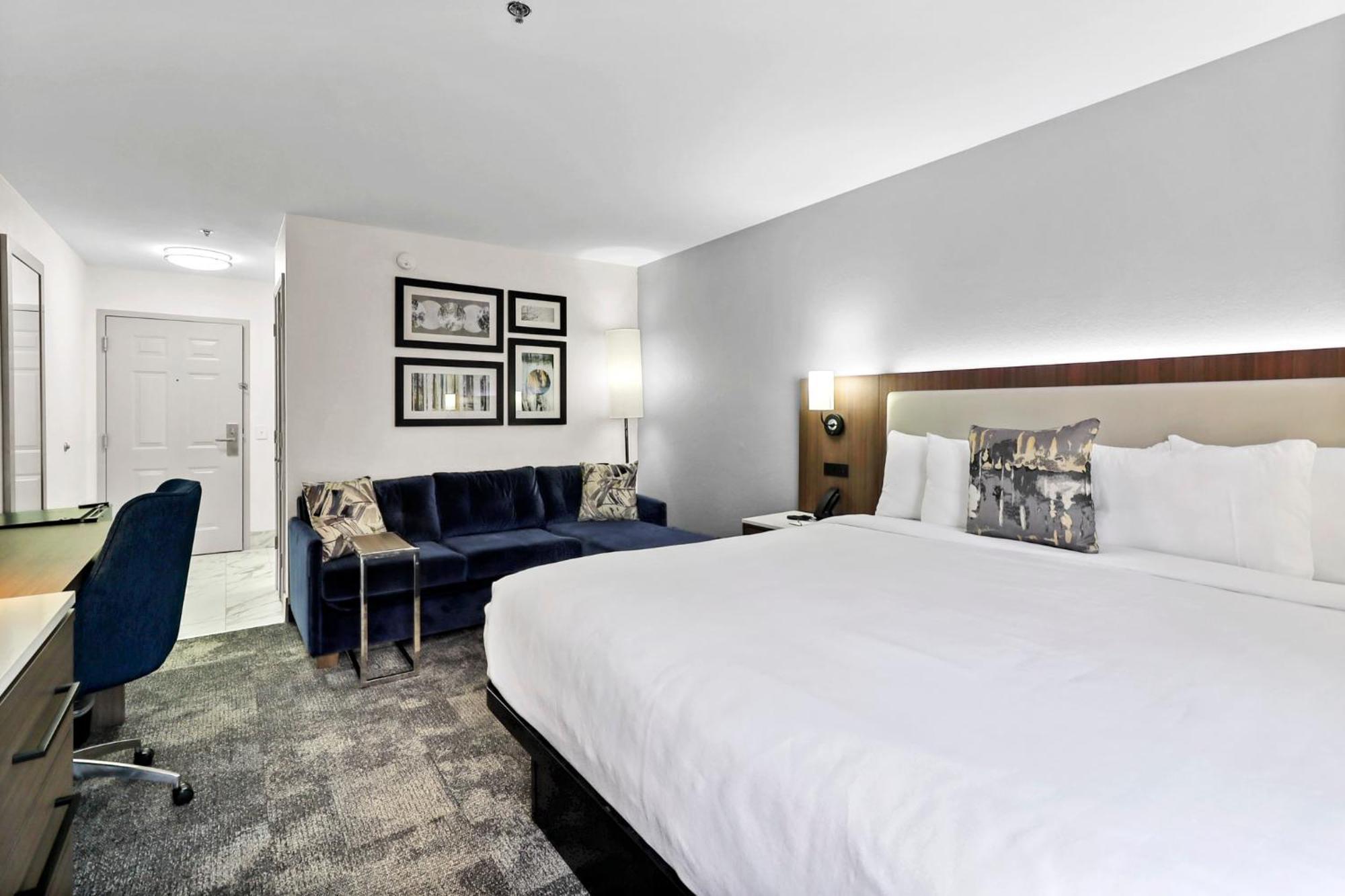 La Quinta By Wyndham Atlanta South - Newnan Hotel Exterior photo