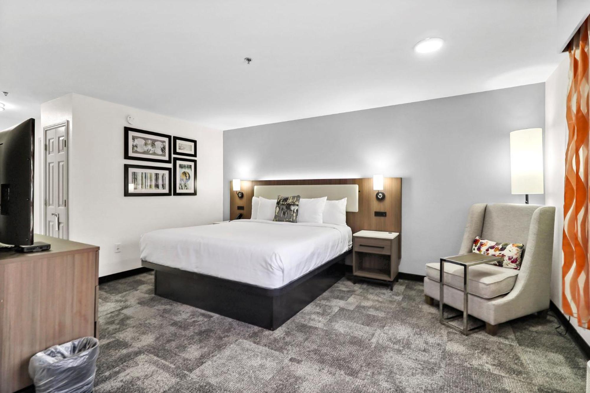 La Quinta By Wyndham Atlanta South - Newnan Hotel Exterior photo