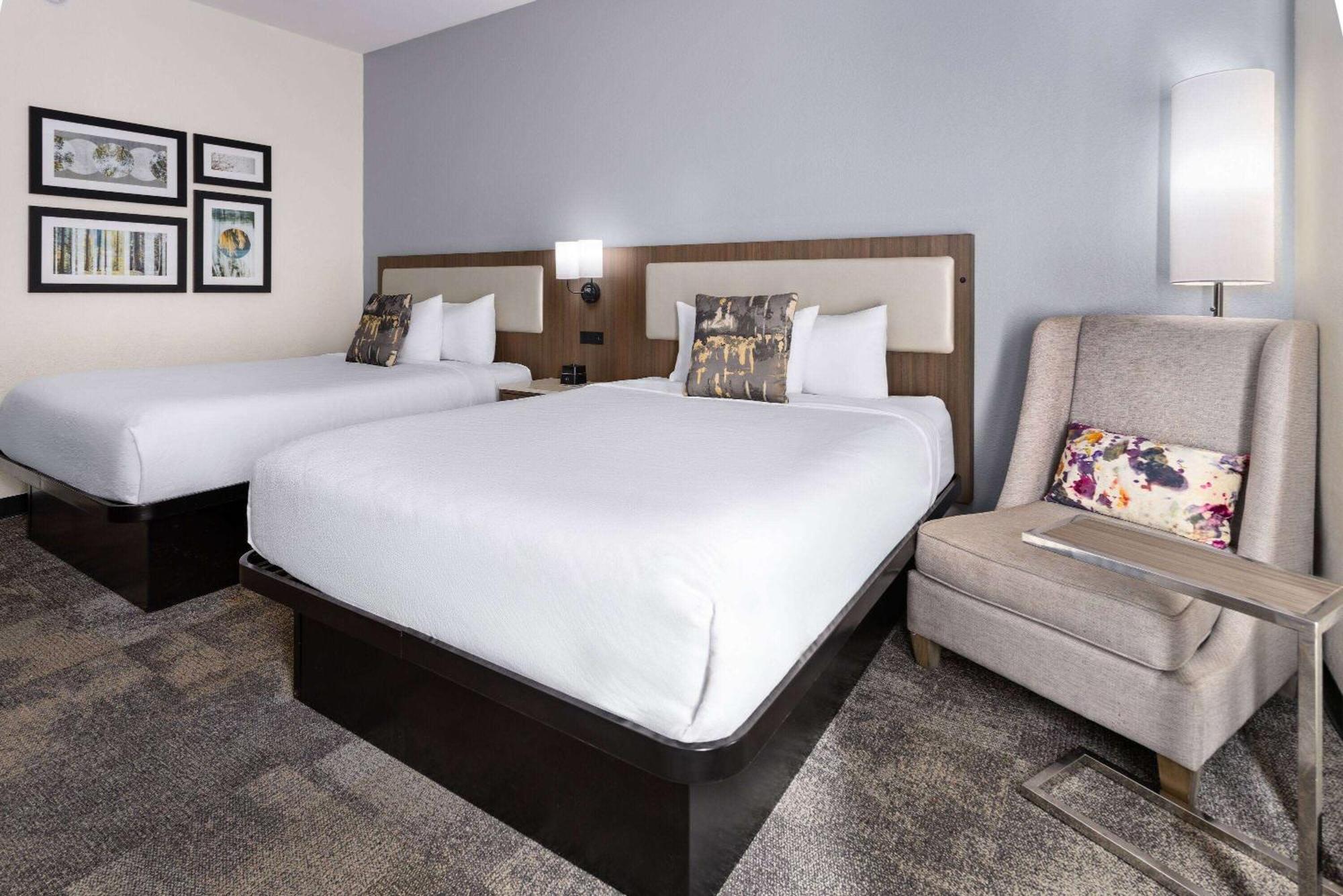 La Quinta By Wyndham Atlanta South - Newnan Hotel Exterior photo